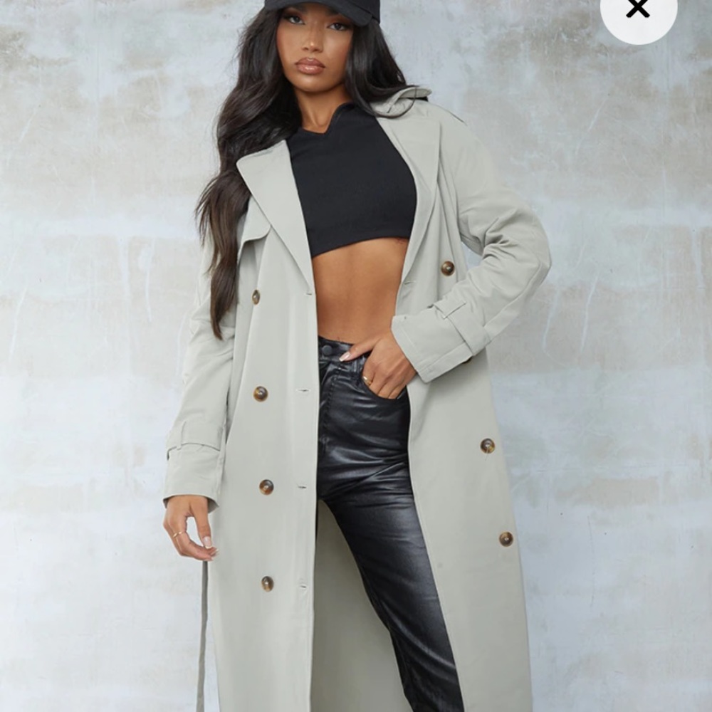 Flowy spring trench